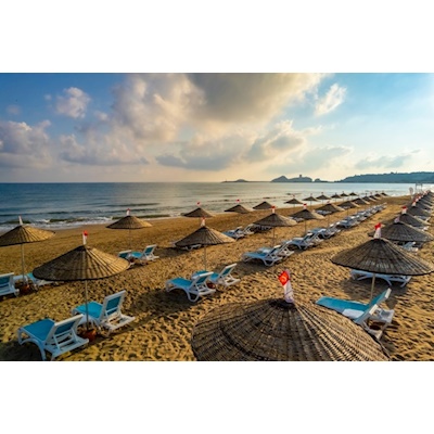 MARIN BEACH HOTEL