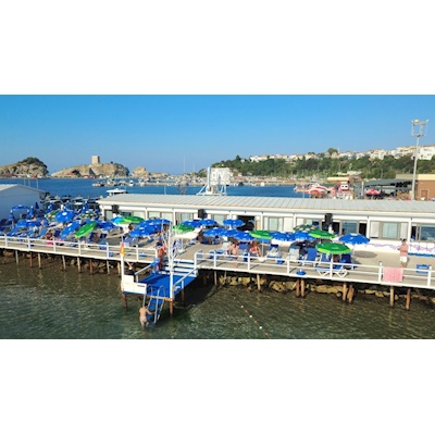 VIP BEACH&FISH RESTAURANT